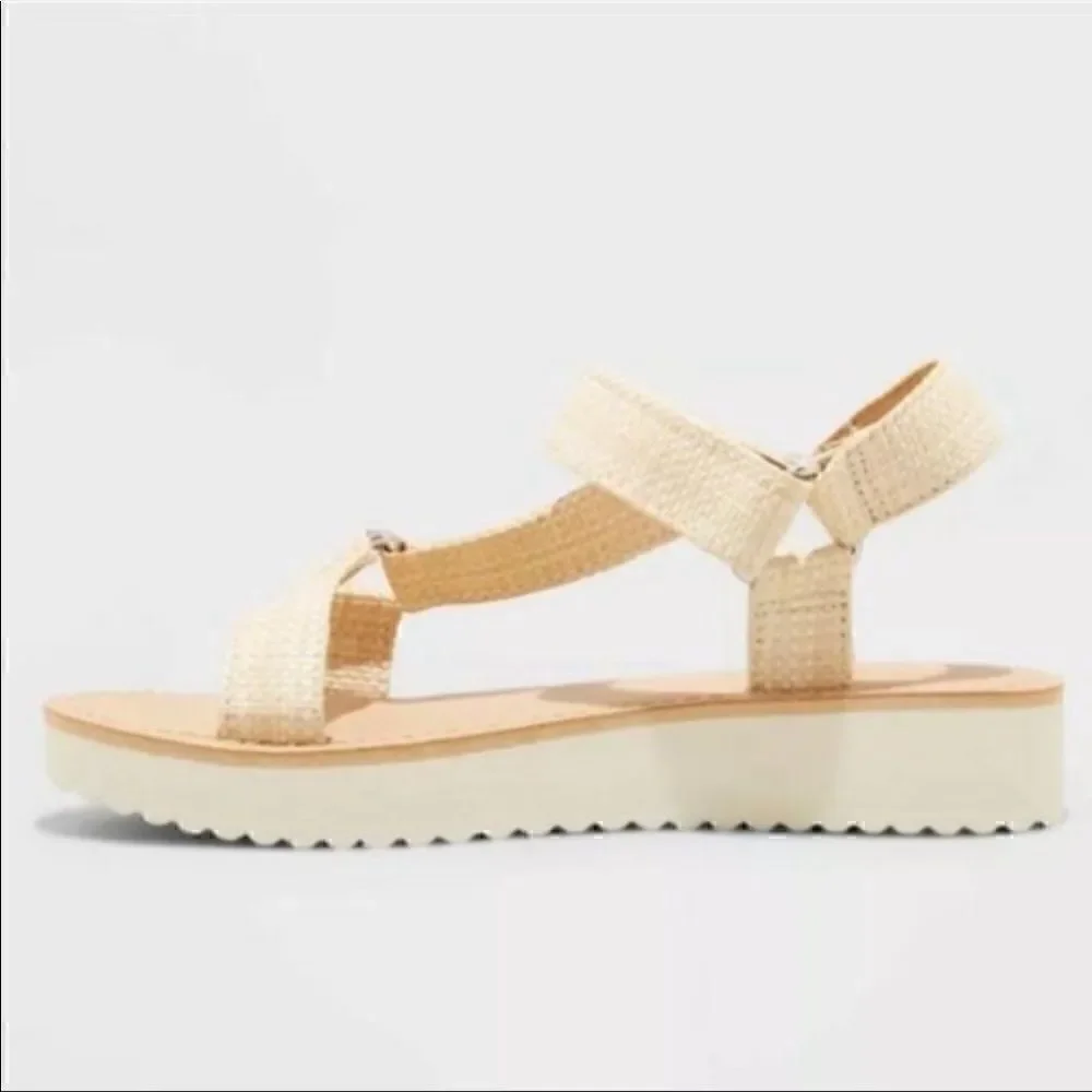 Women’s Angie Strappy Wedge Heel - Universal Thread
